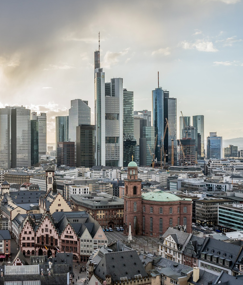 GWW Newsweek Frankfurt Skyline